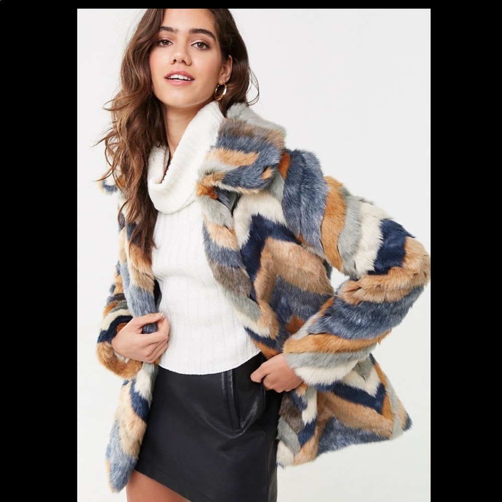 NWT chevron Faux fur coat